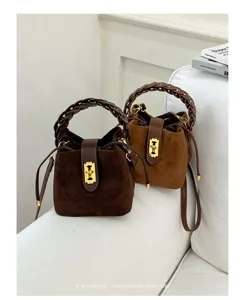 Borsa a secchiello in camoscio stile Maillard donna borsa tracolla manico intrecciato marrone