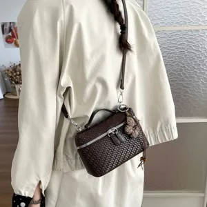 Women vintage woven vanity crossbody bag retro brown shoulder bag stylish daily purse