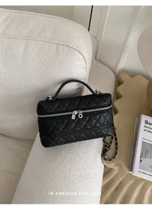 Sac de voyage matelassé noir à chaîne élégant sac à main bandoulière pour femme quotidien