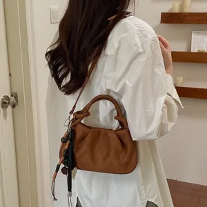 Sac à bandoulière plissé marron style coréen texture givrée femme sac à main tendance chic