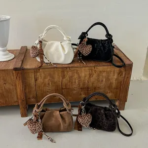 Women Retro Pleated Leopard Print Cloud Bag PU Leather Niche Fashion Commuter Handbag Small Crossbody Bag With Heart Pendant