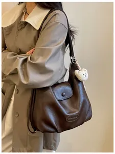 Borsa a tracolla rétro grande capacità da donna, elegante borsa vintage con simpatico orso.