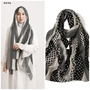 Schwarzes und weißes Pünktchen Chiffon Hijab Tuch, leichtes atmungsaktives Modetuch.