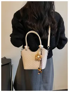 Sac seau tressé beige pour femme élégant sac à bandoulière avec charmante fleur mignonne.