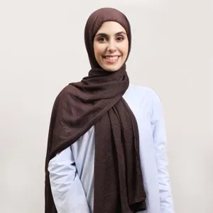 Women's Solid Color Crinkled Long Scarf Lightweight Breathable Polyester Hijab Wrap Fashion Casual Scarf For Daily Wear
