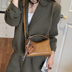 Moderna borsa a tracolla da donna in pelle intrecciata vintage, elegante borsa marrone.