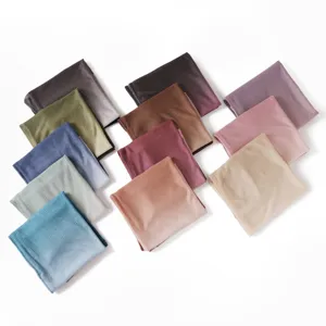 Gradient bark pleated long scarf, breathable soft crinkle headscarf for women fashion daily.