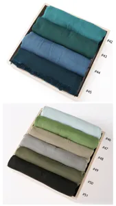Écharpe unie en coton froissé pour femme, foulard léger et respirant, hijab confortable.