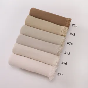Écharpe longue unie plissée à franges, foulard femme en modal souple et élastique.