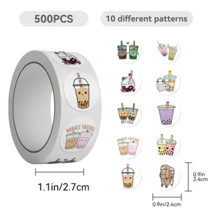 Vista dettagliata del rotolo di adesivi bubble tea con 500 pezzi, 10 differenti motivi e formati.