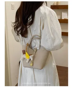 Women bucket bag minimalist retro leather handbag shoulder crossbody bag with lock charm