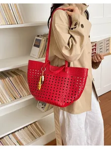 Red woven hollow-out shoulder tote bag large capacity vintage commute handbag for women