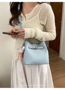 Korean style litchi grain bucket bag for women, versatile shoulder crossbody handbag for daily commute.