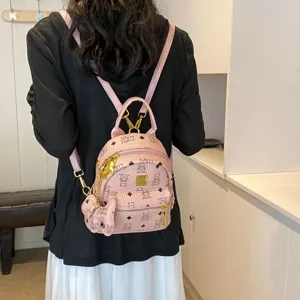 Zaino rosa con stampa di orsetto carino borsa da viaggio casual elegante da donna