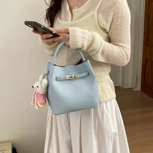 Women Urban Minimalist PU Leather Bucket Bag Classic Metal Lock Clasp Shoulder Crossbody Handbag With Top Handle For Casual Commuting