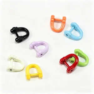 Colorful alloy horseshoe D-shackle metal buckle for DIY keychain and crafting accessories.