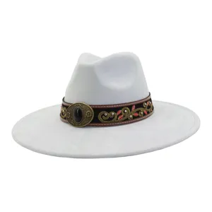 Sombrero fedora de ante de ala ancha con banda bordada étnica y hebilla de piedra negra vintage