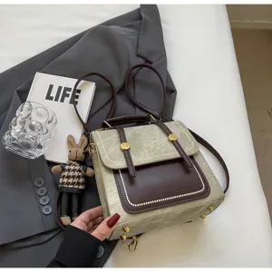 Petit sac à dos rétro bicolore de niche vue détaillée, design élégant en cuir PU.