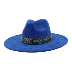 Sombrero fedora western de ante azul con banda bordada turquesa y hebilla vintage.