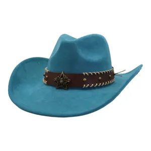 Sombrero de vaquero occidental azul con banda de cuero marrón y adorno de estrella elegante.