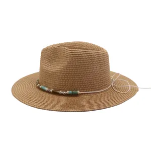 Chapeau de paille d'été pour plage et protection solaire extérieure avec bande de perles.