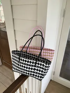 Bunte gewebte Tasche grosse Kapazitaet Strand Korb Laessige Handtasche fuer Damen Sommer Stil