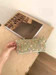 Floral embroidered glasses pouch portable zippered storage case for sunglasses and phone