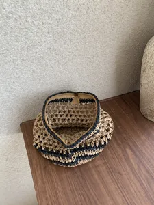 Bolso cosmético tejido a mano bolsa de almacenamiento de paja organizador de maquillaje portátil