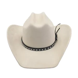 Details du chapeau de cowboy western en daim style avec bande tordue et large bord chic.