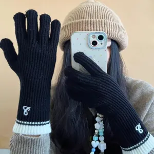 Winter warm knitted gloves with split fingers, touchscreen compatible, cozy daily wear.