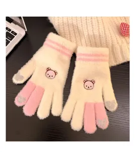Women winter knit touchscreen gloves cute bear embroidery pink beige warm thermal mittens