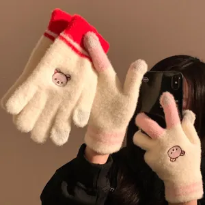 Cute bear embroidered knit gloves for women, winter touchscreen warm thick mittens for outdoor cycling.