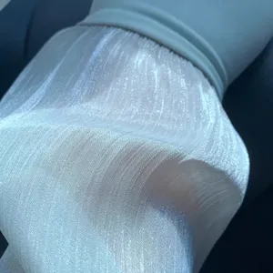 Summer UV protection ice silk arm sleeves, breathable and comfortable long sun sleeves for driving.