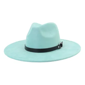 Detalle sombrero Fedora ante sintético verde menta, sombrero jazz ala ancha con cinturón PU negro.