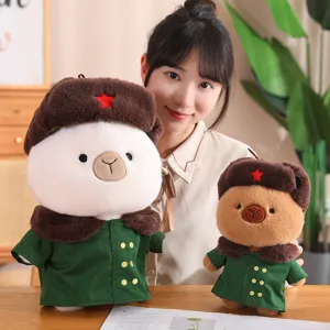 Schattige capibara pluche knuffel met militaire jas en muts, zachte poppen pop cadeau.