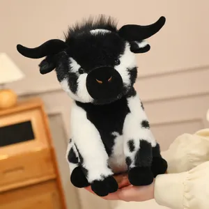 Peluche de vache assise simulee, jolie poupee d'animal en peluche noire et blanche pour enfants.