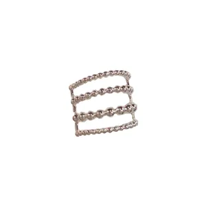 Mehrlagige Perlen Ohrklemme für Damen, minimalistischer Clip-Ohrring im modernen Design.
