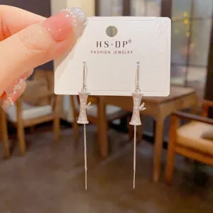 Boucles d'oreilles pampilles bambou zircon pour femmes, bijoux de mode de luxe minimaliste.