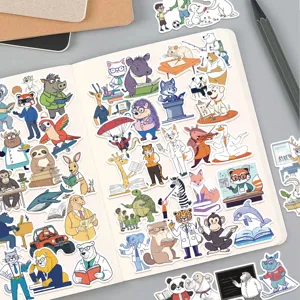 Set di 50 adesivi carini con animali dei cartoni animati, impermeabili per valigia telefono