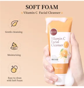 Detalle del limpiador facial de vitamina C con fórmula limpiadora suave y espuma hidratante.