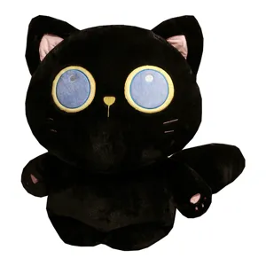 Joli chat noir en peluche, chaton potelé, poupée rembourrée, oreiller doux pour les enfants.