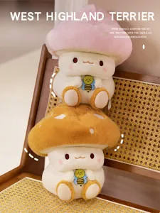 Joli jouet en peluche champignon avec abeille, poupee douce pour enfants et decoration.