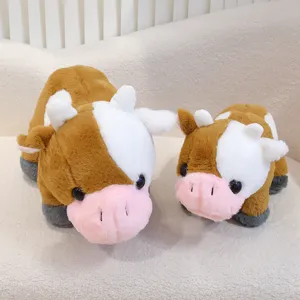 Simpatico set di peluche di mucca simulata, morbido cuscino bambola animale per regalo compleanno.