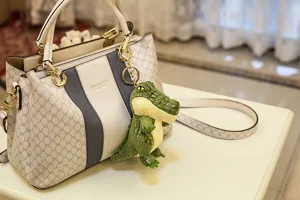Simulación lindo cocodrilo peluche juguete bolso colgante muñeca suave regalo cumpleaños