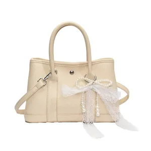 Elegante beige Damen Handtasche Umhängetasche Shopper mit süßer Spitzen Perlen Schleife