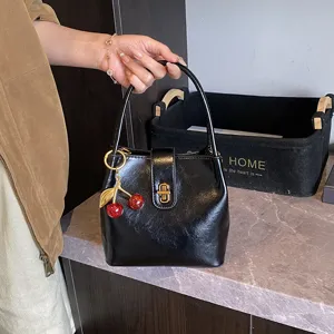 Autumn winter retro luxury women handbag versatile small tote bag casual commute bag