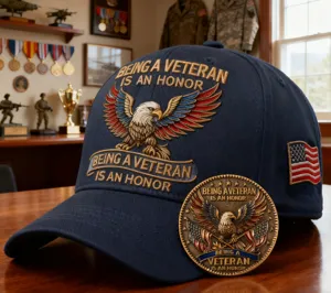 Gorra de béisbol lavada de veterano americano con águila bordada y moneda conmemorativa.