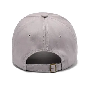 Casquette de baseball unie en coton vue arrière avec sangle à boucle en métal réglable.
