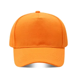 Gorra de béisbol naranja de 5 paneles, sarga de algodón lisa, frente virgen para bordado.