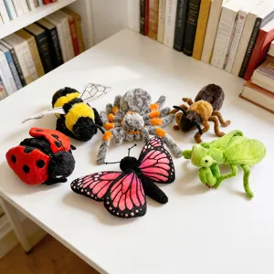 Cute Cartoon Insect Plush Toy Stuffed Animal Mantis Butterfly Bee Spider Ladybug Ant Doll Kids Soothing Companion